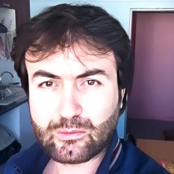 Illustration du profil de Özgür Bülent yildirim