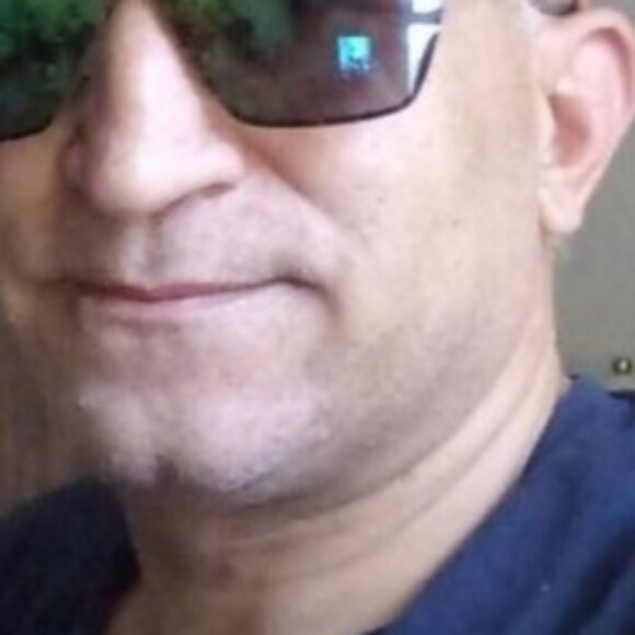 Illustration du profil de Tekin arar